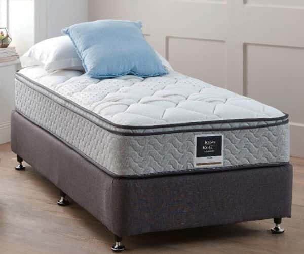 تشک نوزاد با طراحی ایمن و مناسب برای اتاق های کودک